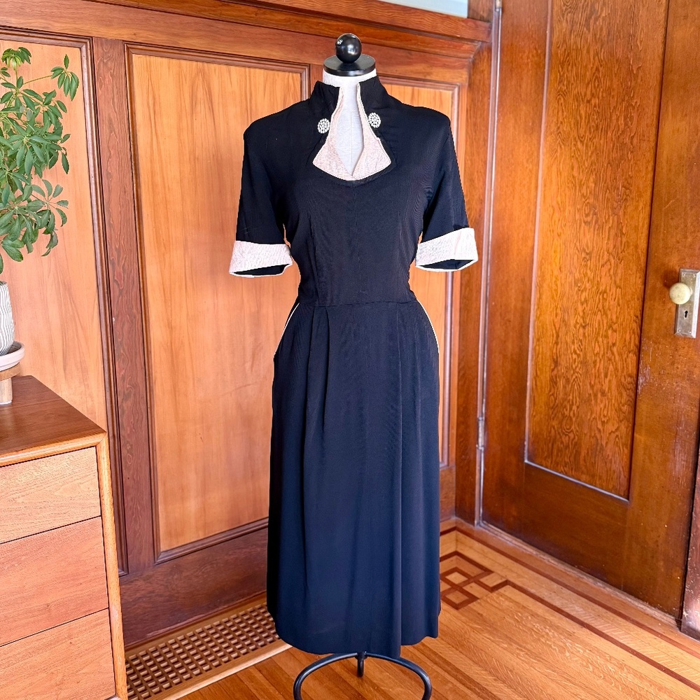 Vintage 40s 50s Black Cocktail Evening Dress w/ White Gold Lurex Rhinestones, XL - Picture 2 of 9